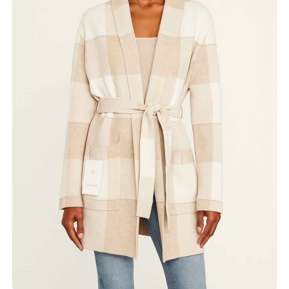 Calligraphy, NWT hooded cardigan, beige +cream big checkered pattern / M